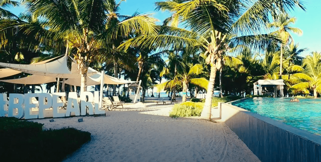 Pearl Beach Club