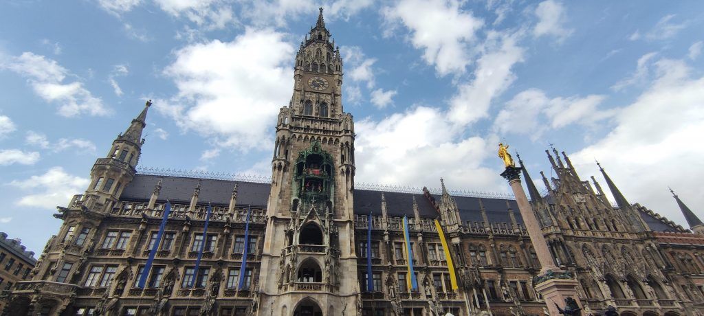 Marienplatz y plaza del Ayuntamiento en nuestra parada en Munich