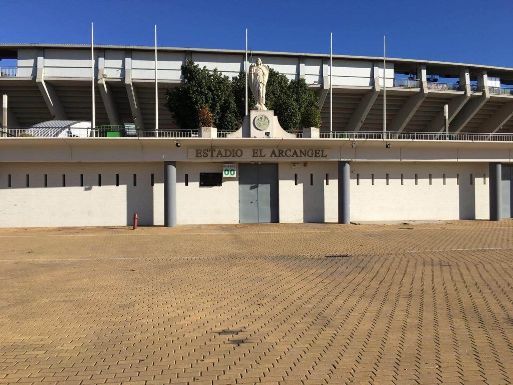 Estadio Nuevo Arcángel de Córdoba. 16 lugares qué ver en Córdoba imprescindibles.